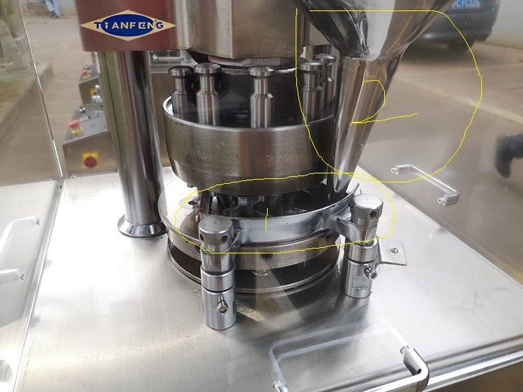 ZP5 ZP7 ZP9 Macchina di compressione a compressione rotativa per compressione di compresse per le industrie chimiche alimentari 60kN Pressione
