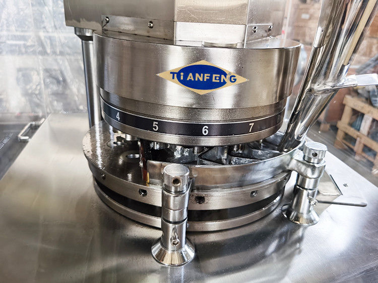 ZPW15D ZPW17D ZPW19D Rotary Tablet Press Machine 3KW 42000 Pcs/Hour Per pillole di 20 mm di diametro