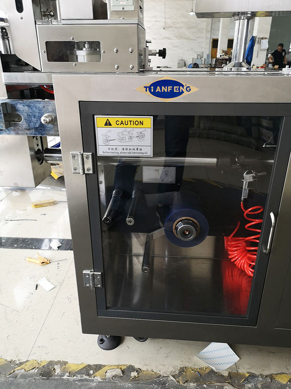 Le compresse producono delle bolle sulla macchina imballatrice della striscia del colpo dell'impacchettatrice 120mm
